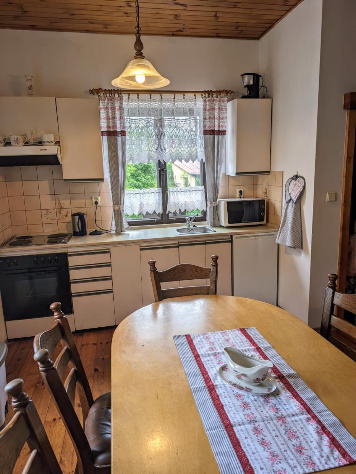 Apartman V Pensionu U Holzaepfelu Červený Kostelec 외부 사진